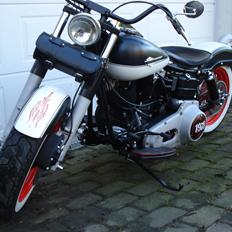 Harley Davidson flh SOLGT