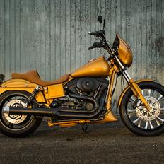 Harley Davidson dyna sport solgt