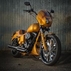 Harley Davidson dyna sport solgt