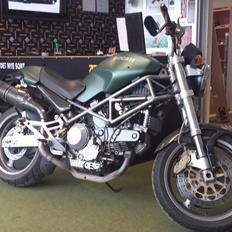 Ducati monster 900 i.e.