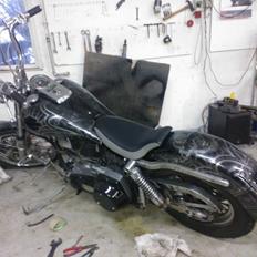 Harley Davidson FAT BOB fxef projekt 