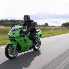 Kawasaki zx9r B2