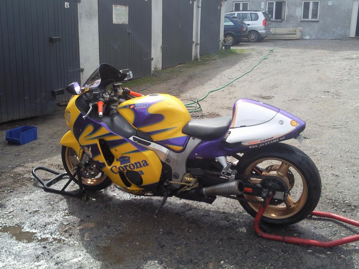 Suzuki gsxr 1300 hayabusa solgt billede 8