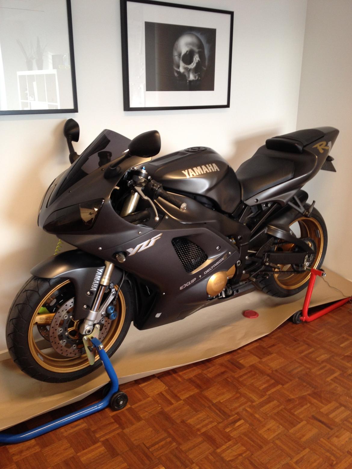 Yamaha YZF-R1 billede 2