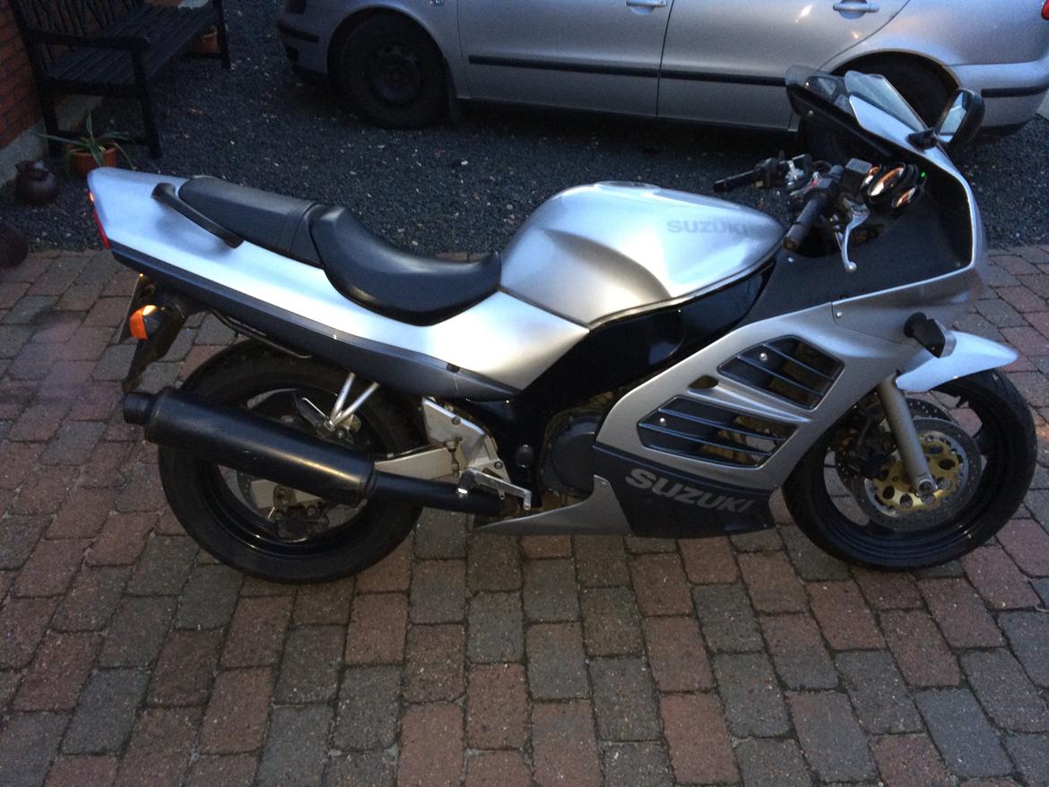 Suzuki Rf 400 billede 5