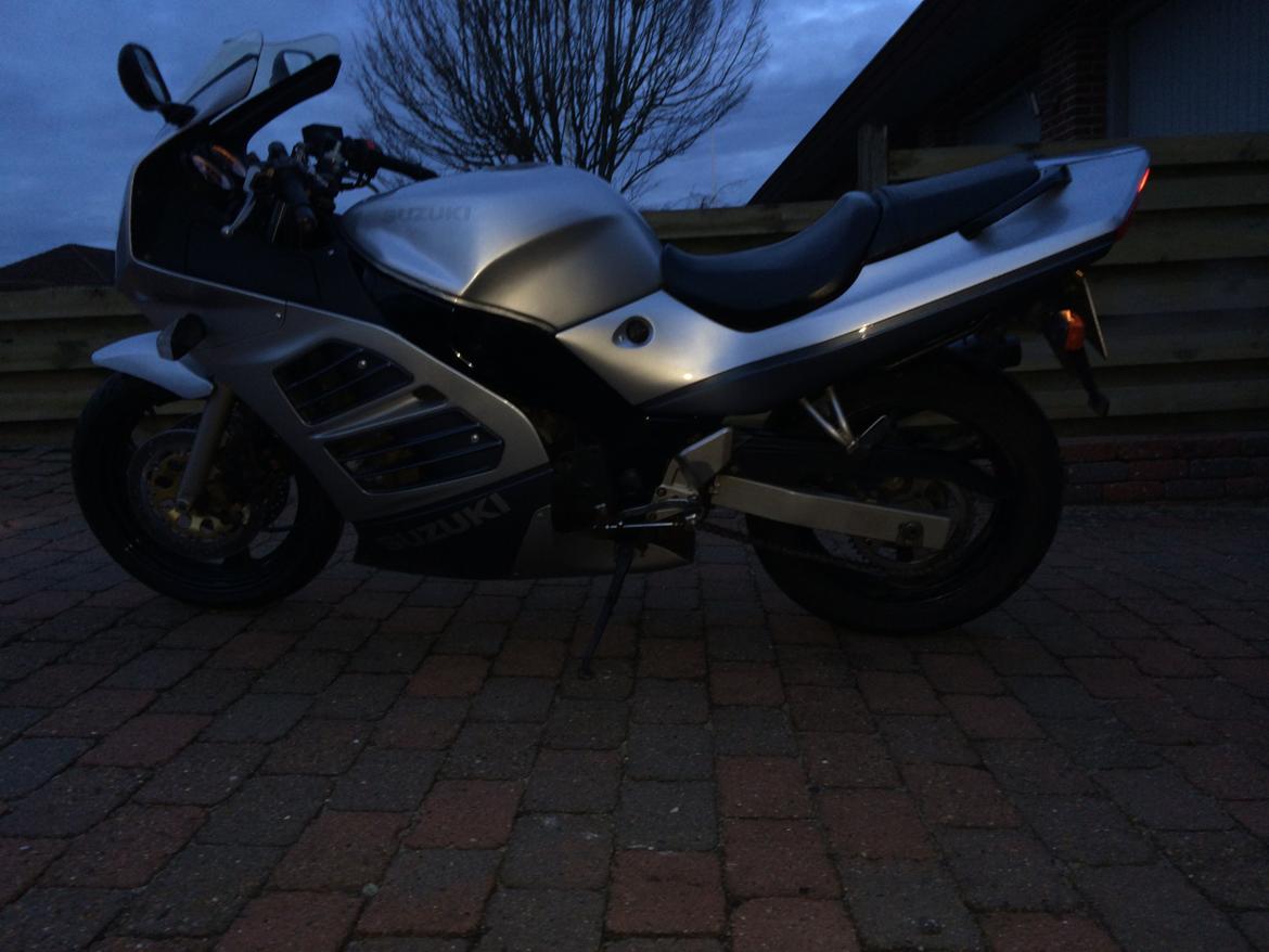 Suzuki Rf 400 billede 6