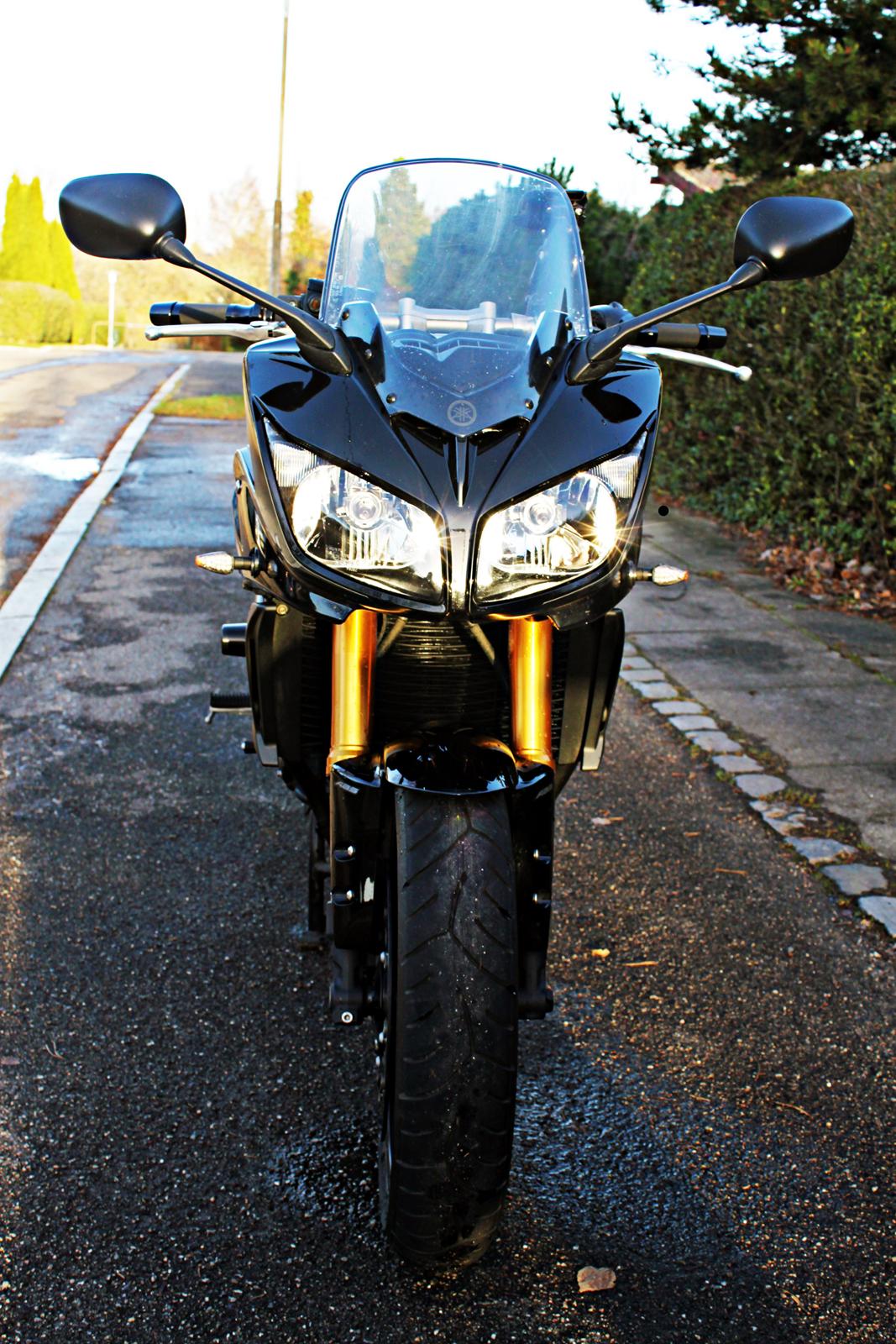 Yamaha FZ1-S  m/ abs - Photo Shop'ed by Nick     #.o) billede 2