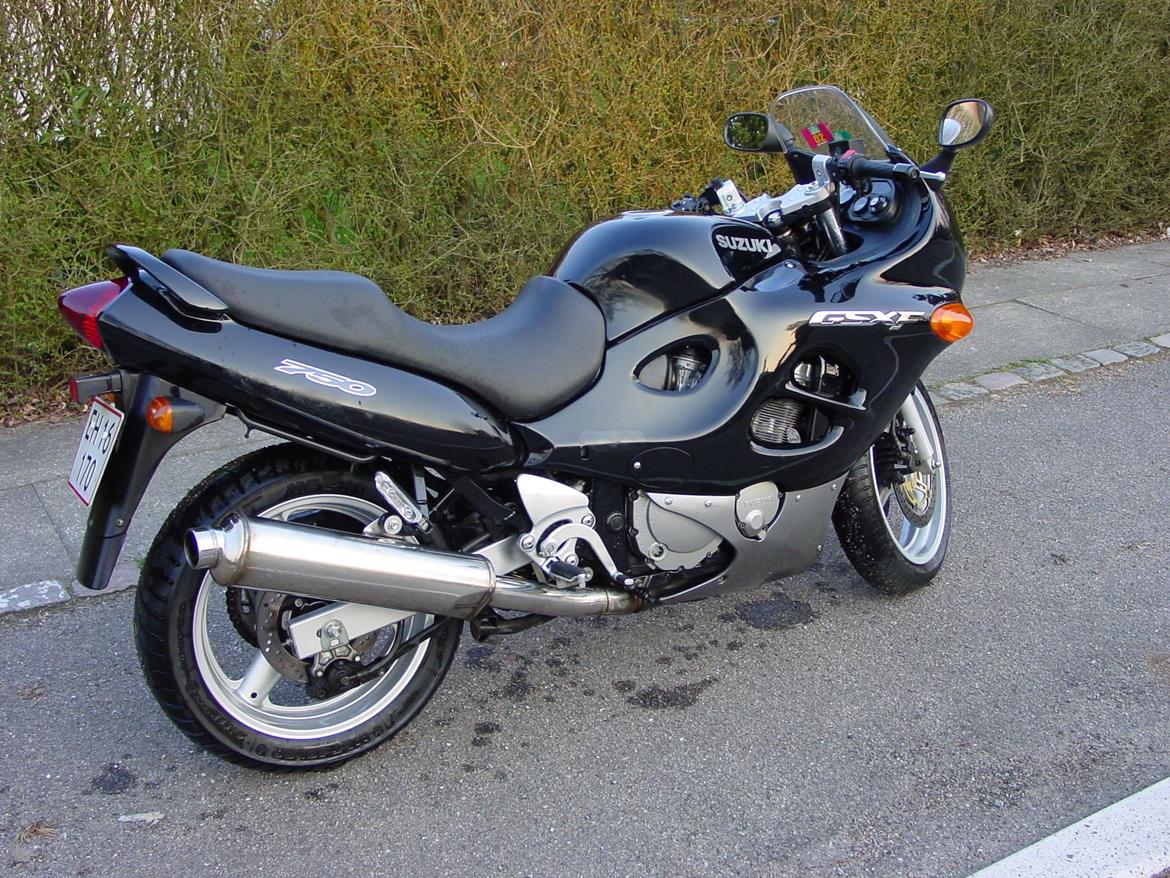 Suzuki GSX750F billede 2