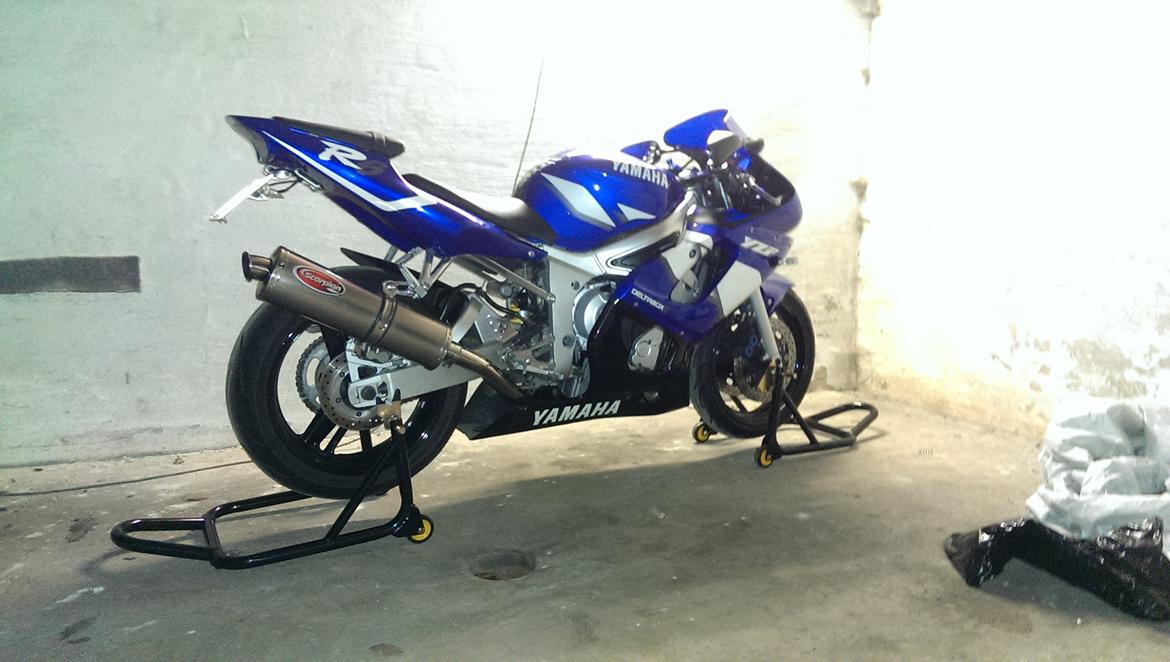 Yamaha YZF R6 billede 14