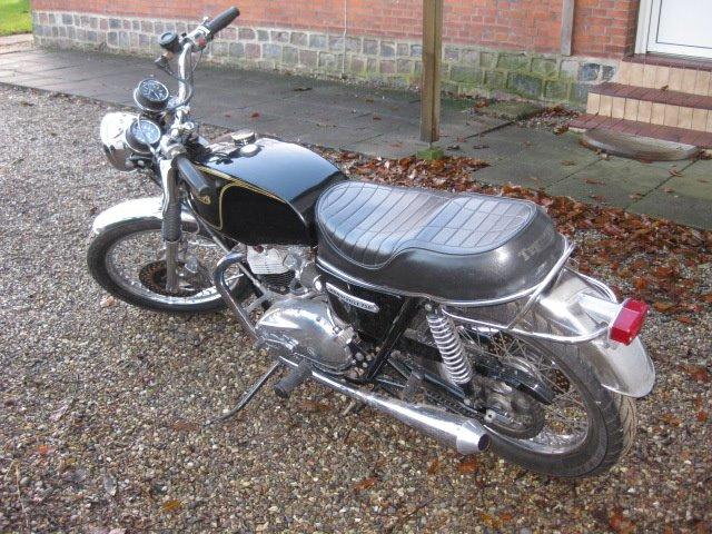 Triumph Bonneville T140 billede 5