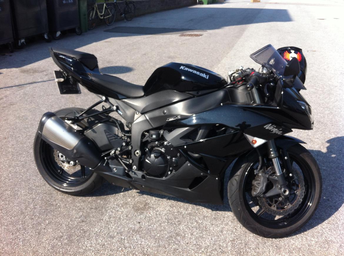 Kawasaki ZX6R billede 1
