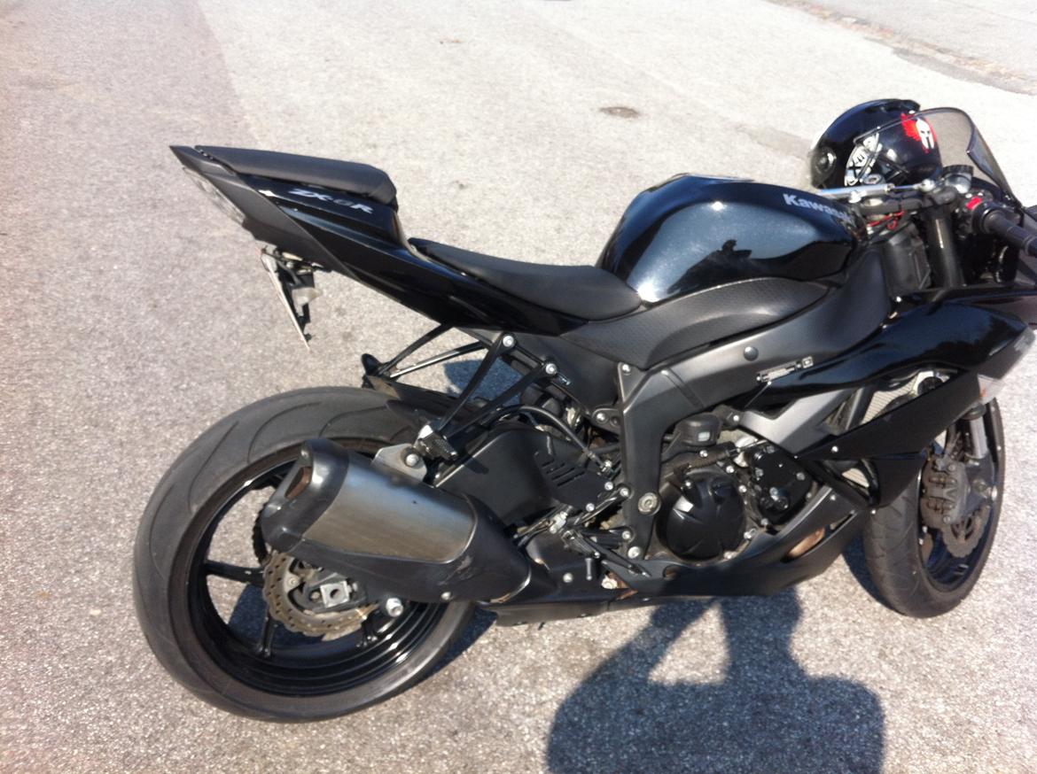 Kawasaki ZX6R billede 2
