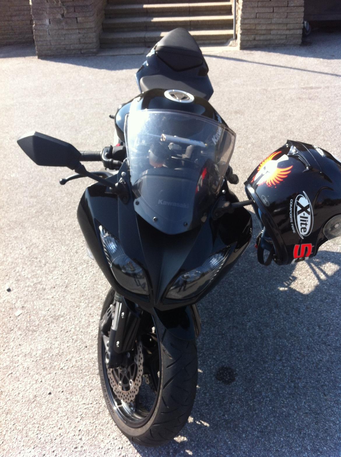 Kawasaki ZX6R billede 5