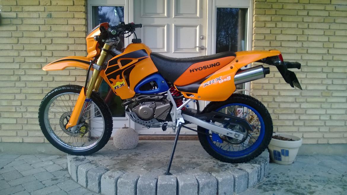 Hyosung 125 XrX billede 7