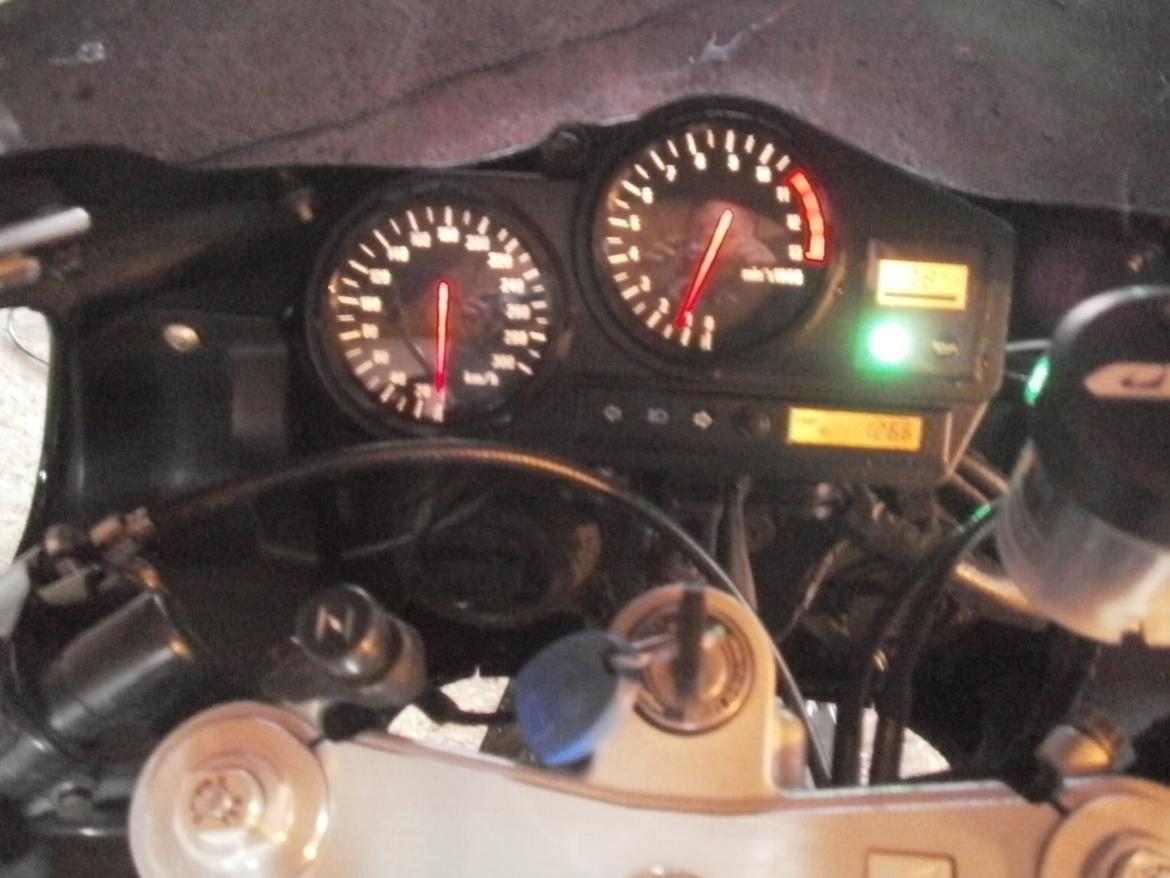 Honda CBR 900RR FIREBLADE billede 14