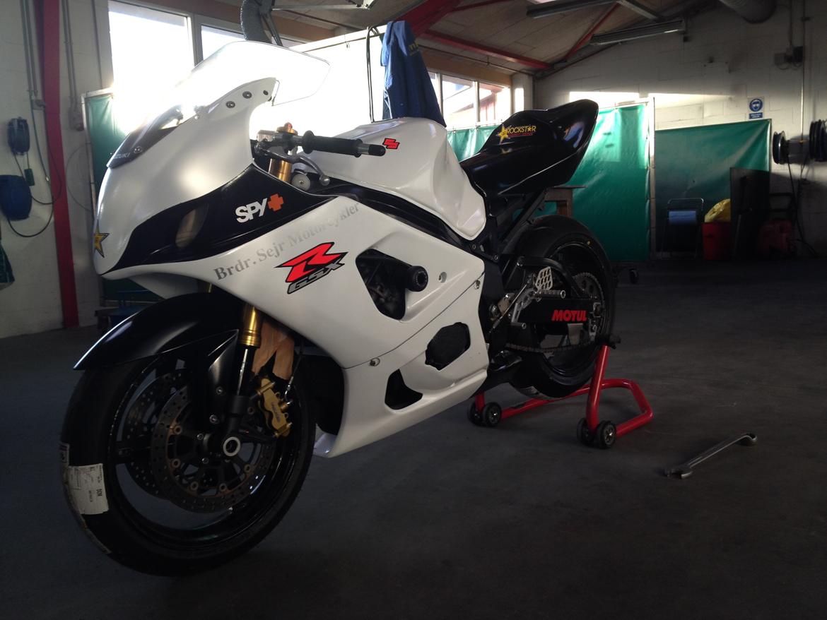 Suzuki gsxr 1000 k3 billede 20