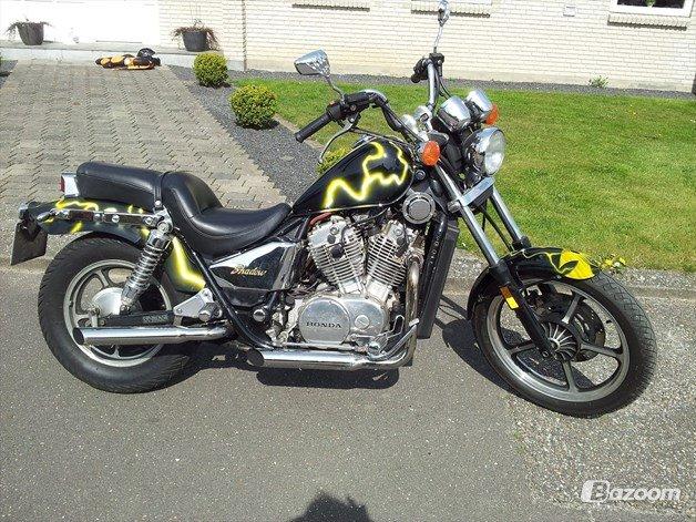 Honda Vt 750 shadow Custom chopper billede 2