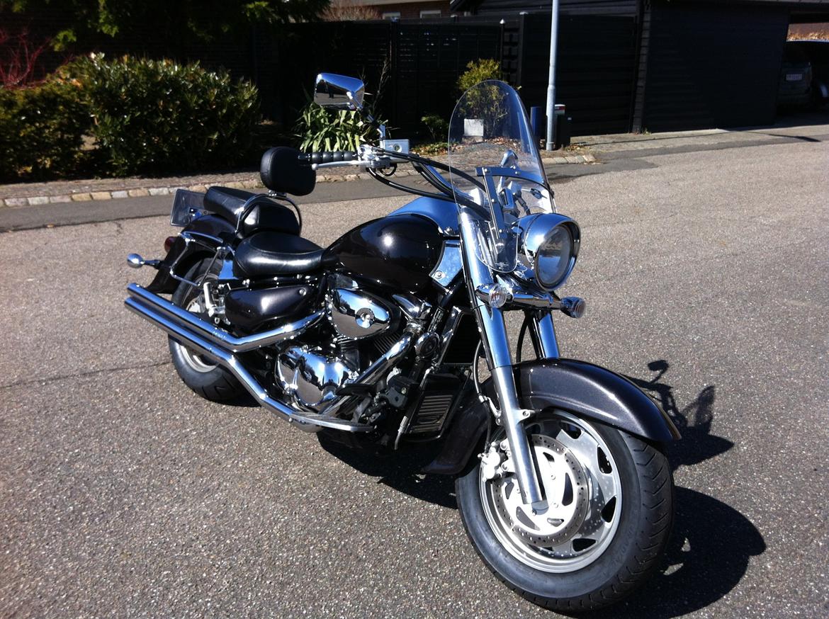 Suzuki Intruder Vl 1500.  SOLGT billede 4