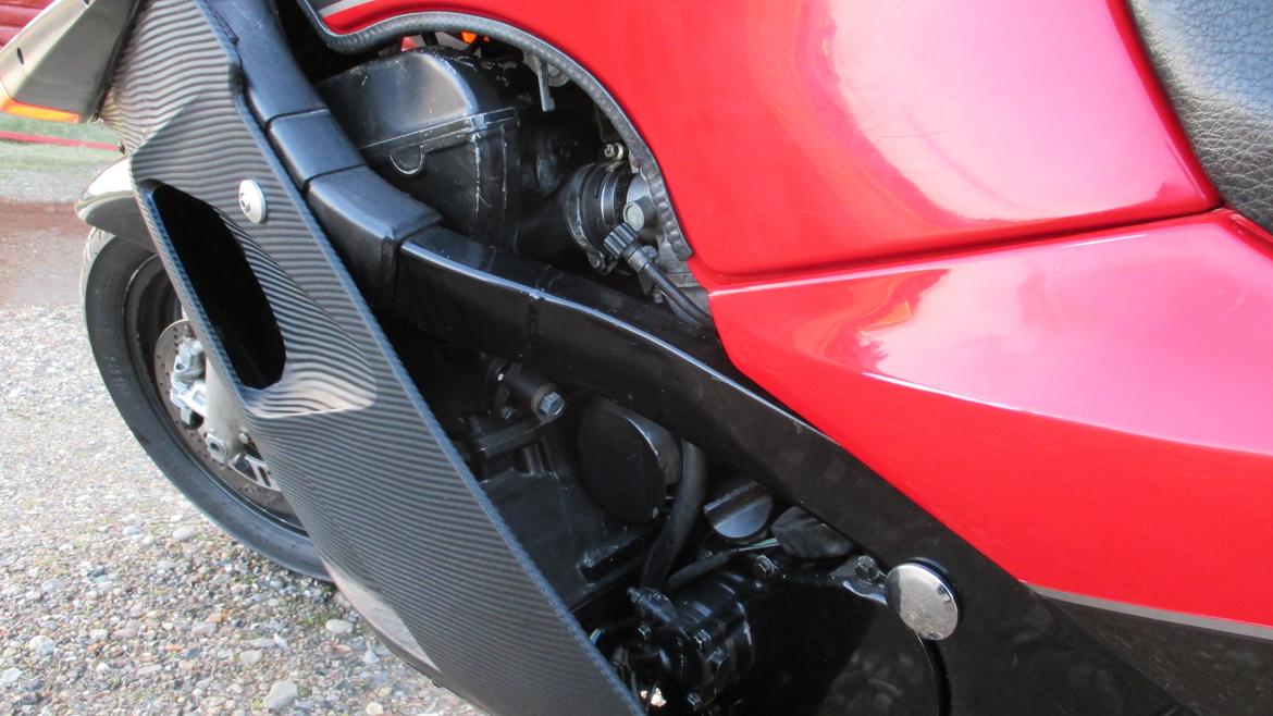 Kawasaki GPz 1000 RX *SOLGT* billede 17