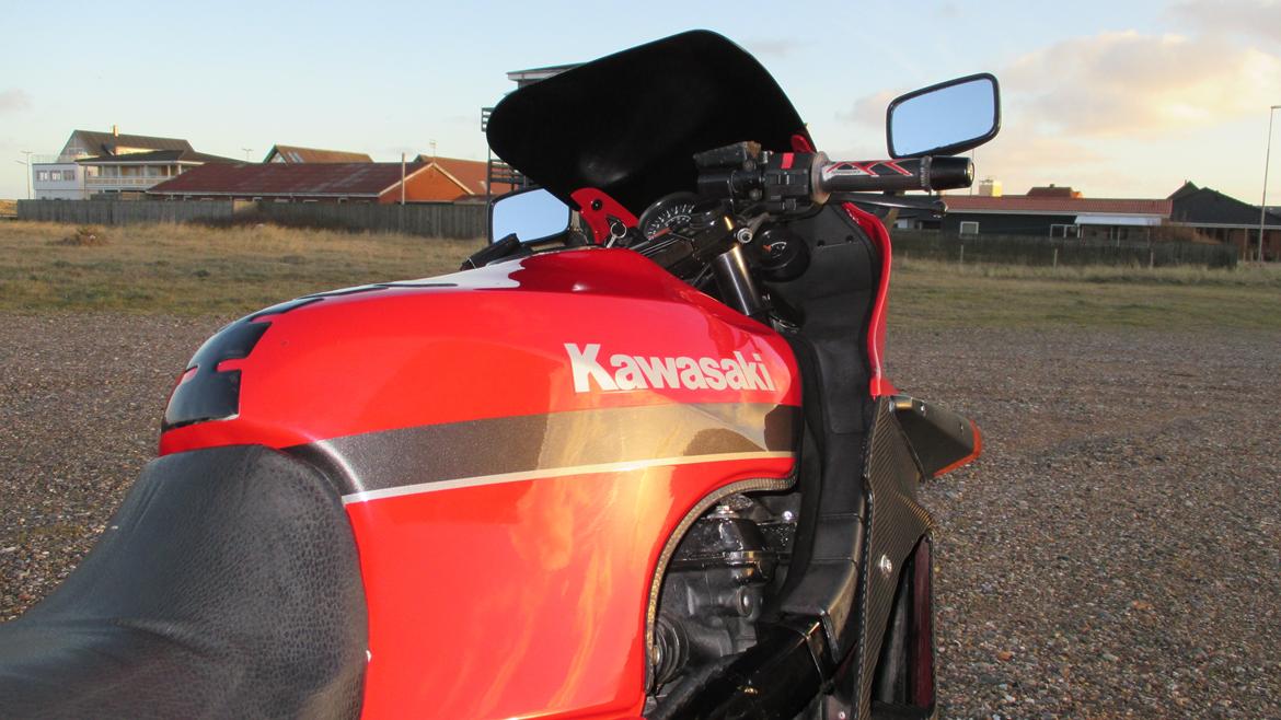 Kawasaki GPz 1000 RX *SOLGT* billede 24