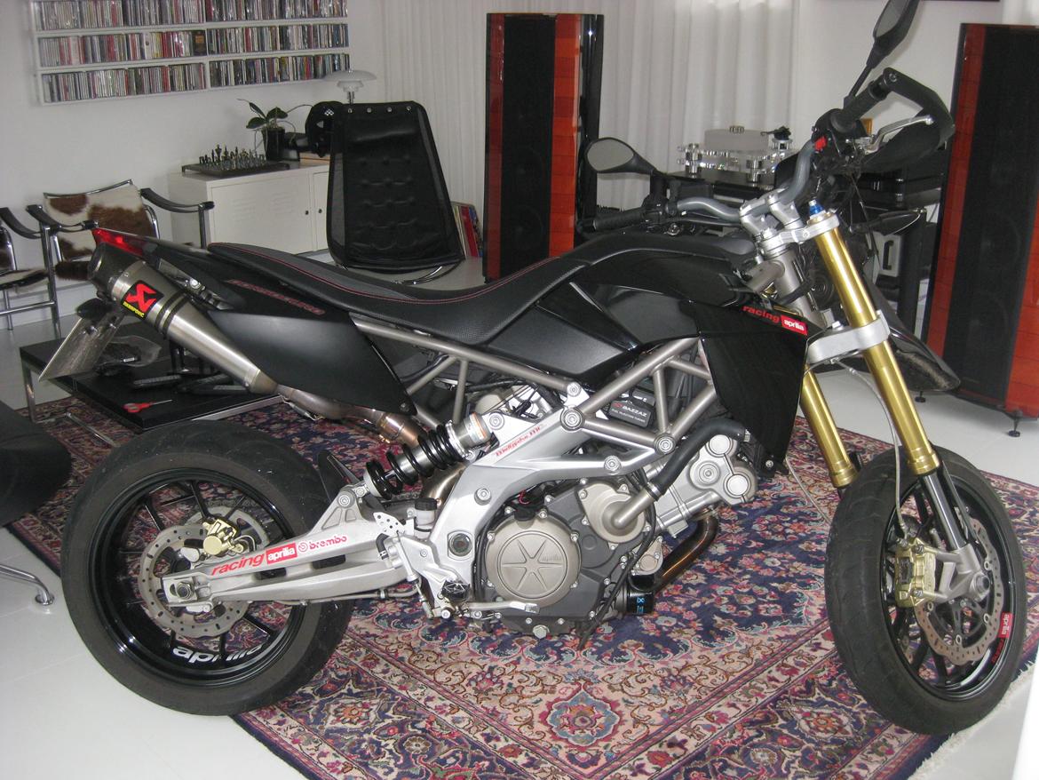 Aprilia Dorsoduro SMV 750 ( Solgt ). billede 1