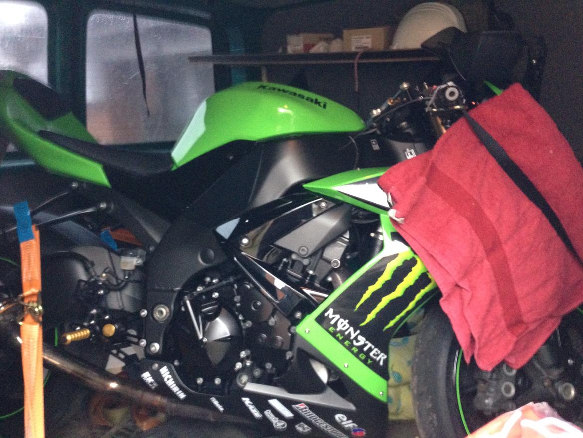 Kawasaki ZX10R billede 2