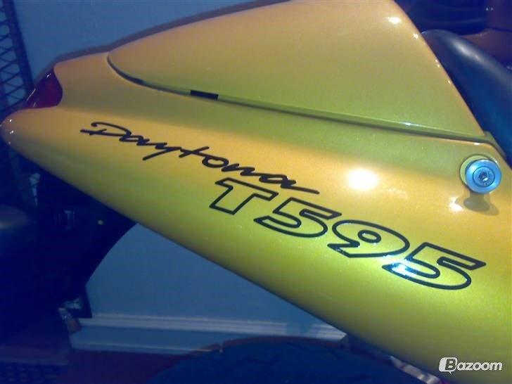 Triumph Daytona 595i AKA Fat Doris *SOLGT* billede 5