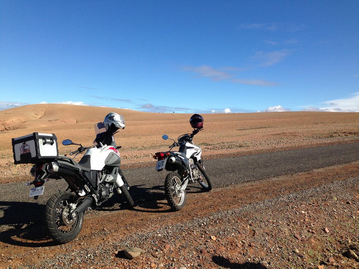 BMW R65GS - På roadtrip i Marokkko, på et par lejede "cykler"..  billede 5