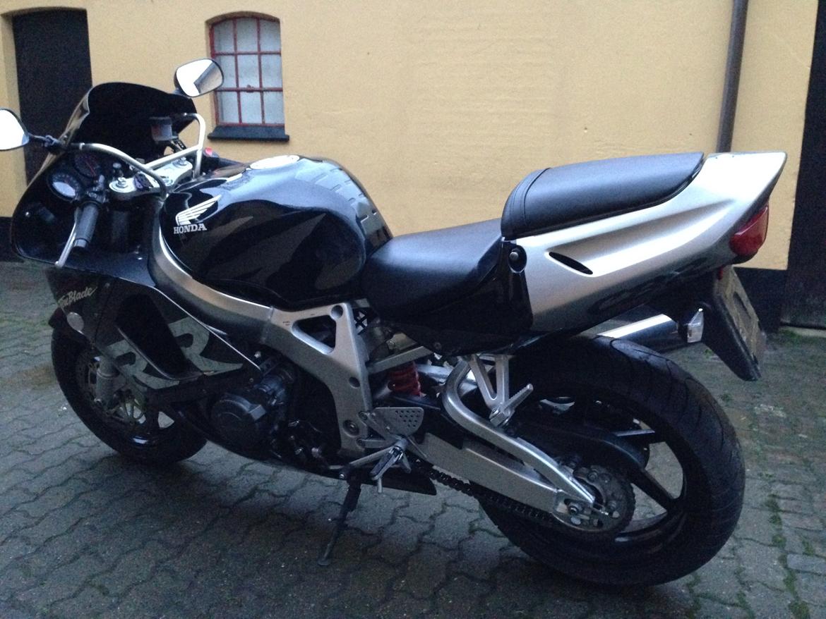 Honda CBR 900 RR Fireblade billede 7