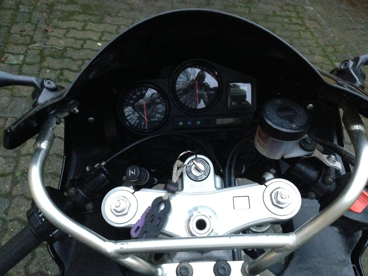 Honda CBR 900 RR Fireblade billede 8