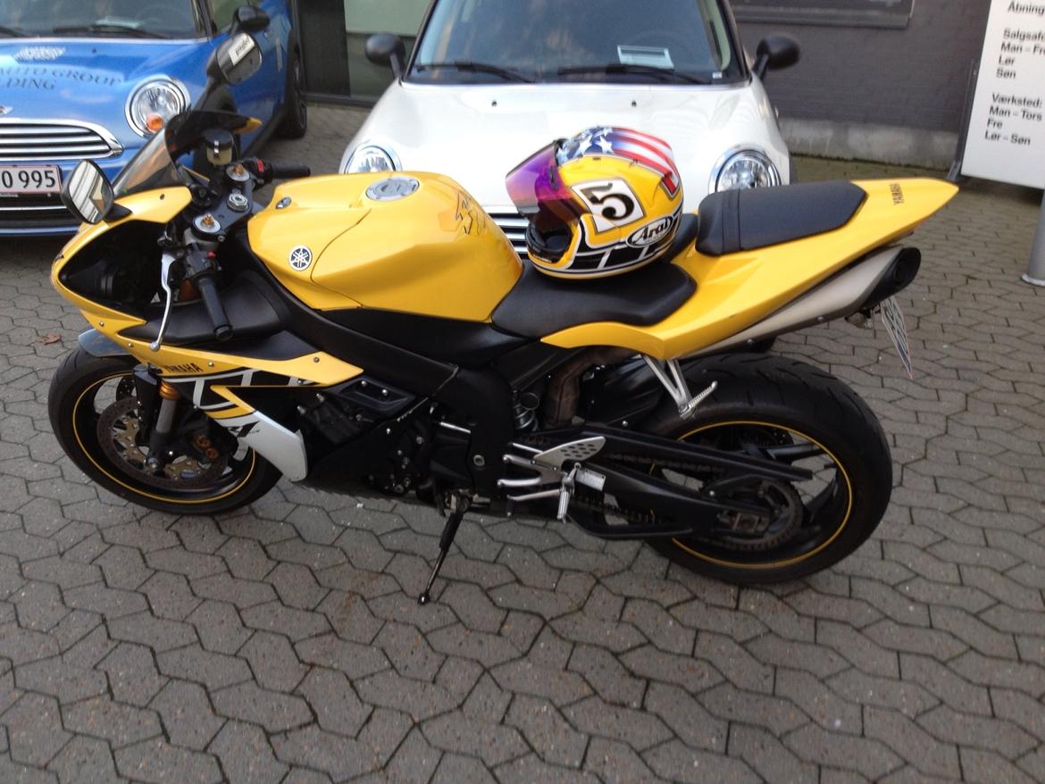 Yamaha YZF R1 Anniversary Edition "SOLGT" billede 14