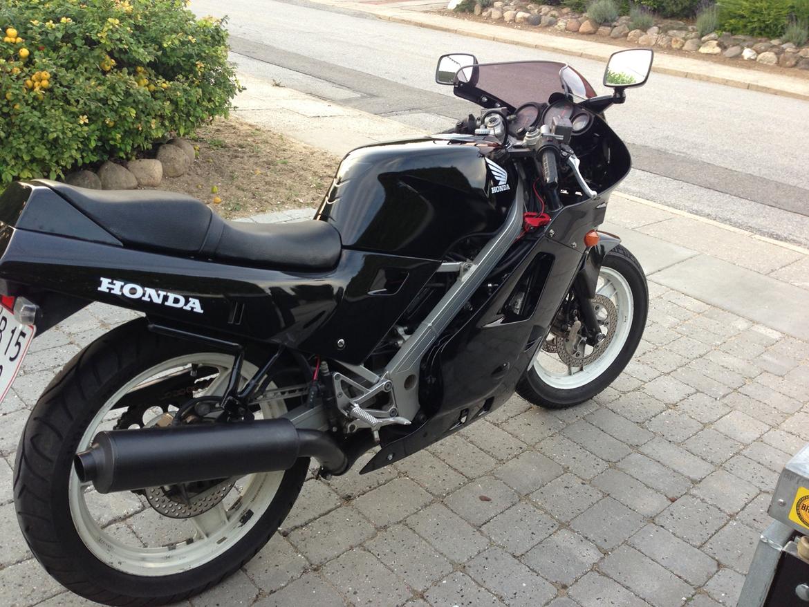 Honda vfr 400 nc21