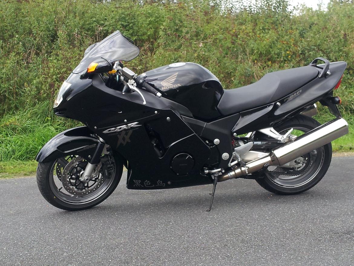 Honda CBR 1100 XX BLACKBIRD SOLGT billede 1