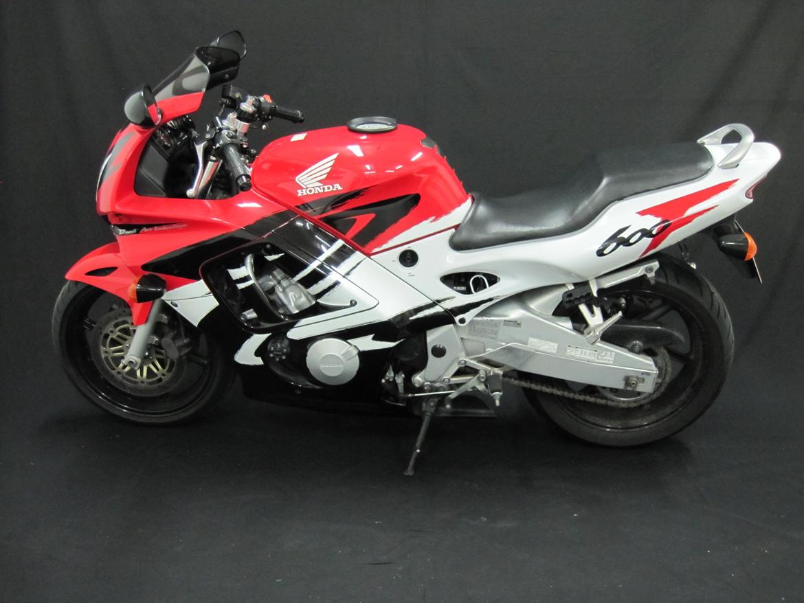 Honda CBR 600 F3 (Solgt) billede 10