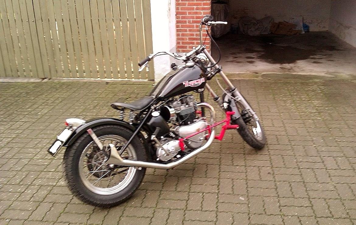 Triumph 6T Thunderbird - Bæstet skulle lige ud og 'ånde' lidt.... billede 3