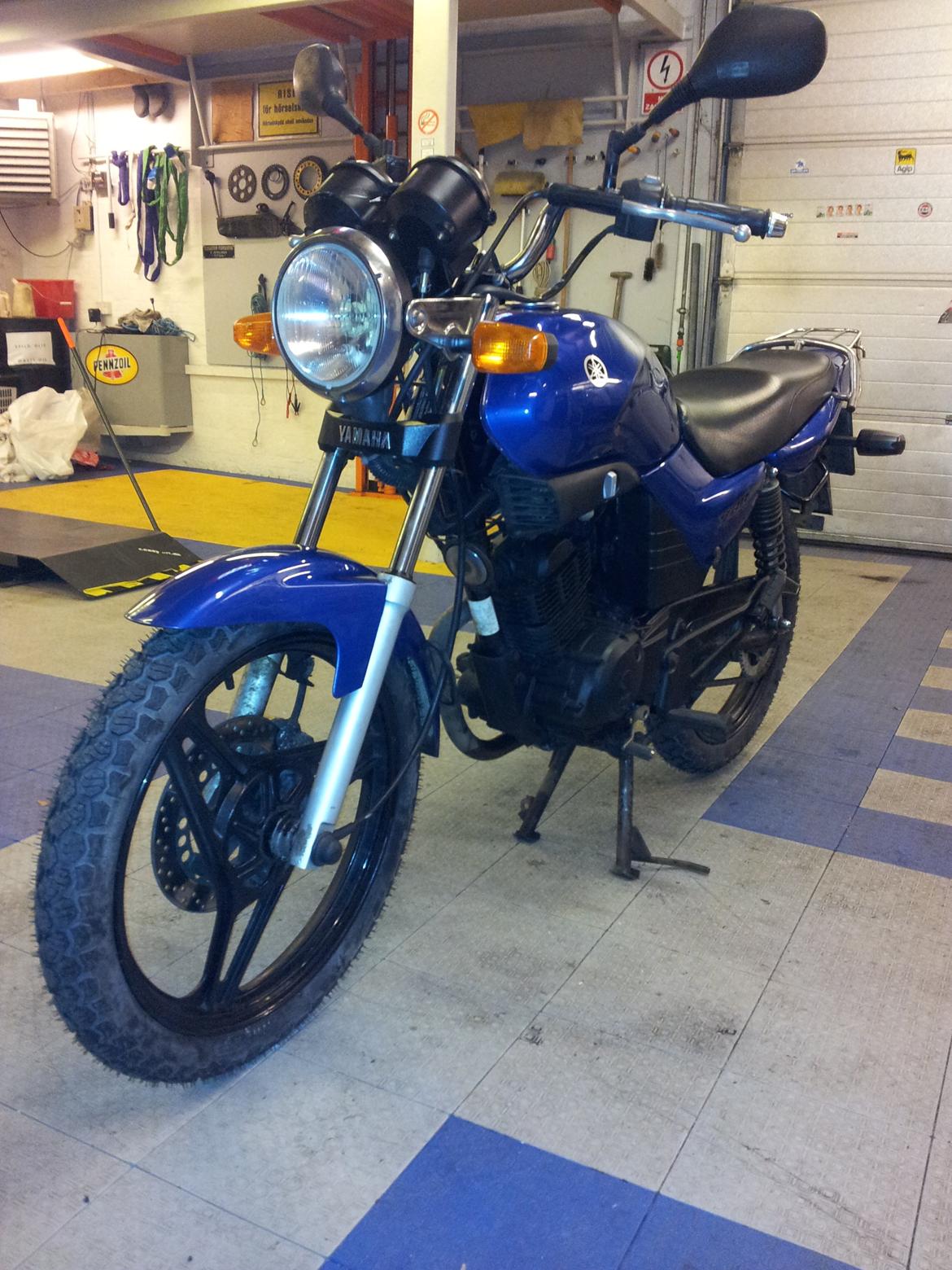 Yamaha YBR 125 - Efter 14 dage. :) billede 4