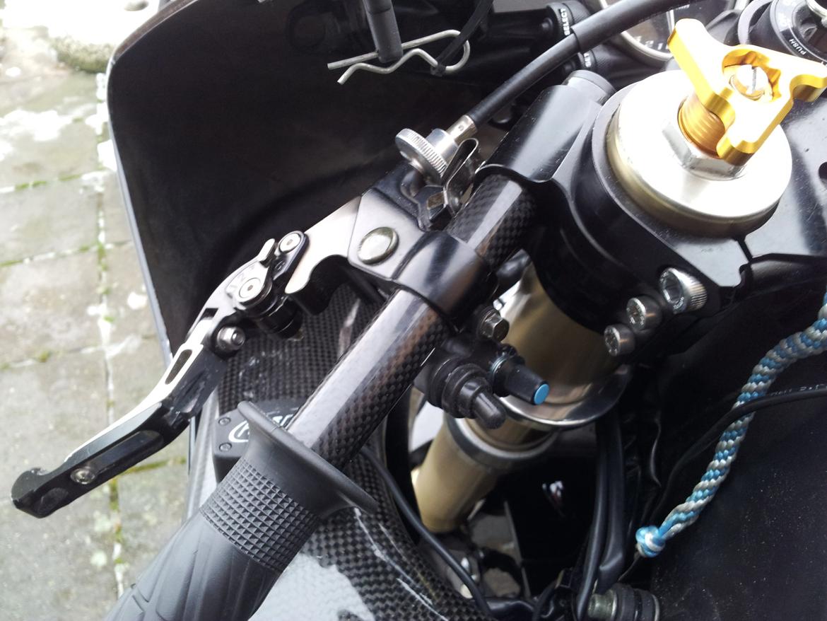 Yamaha YZF-R1 Baneged billede 12