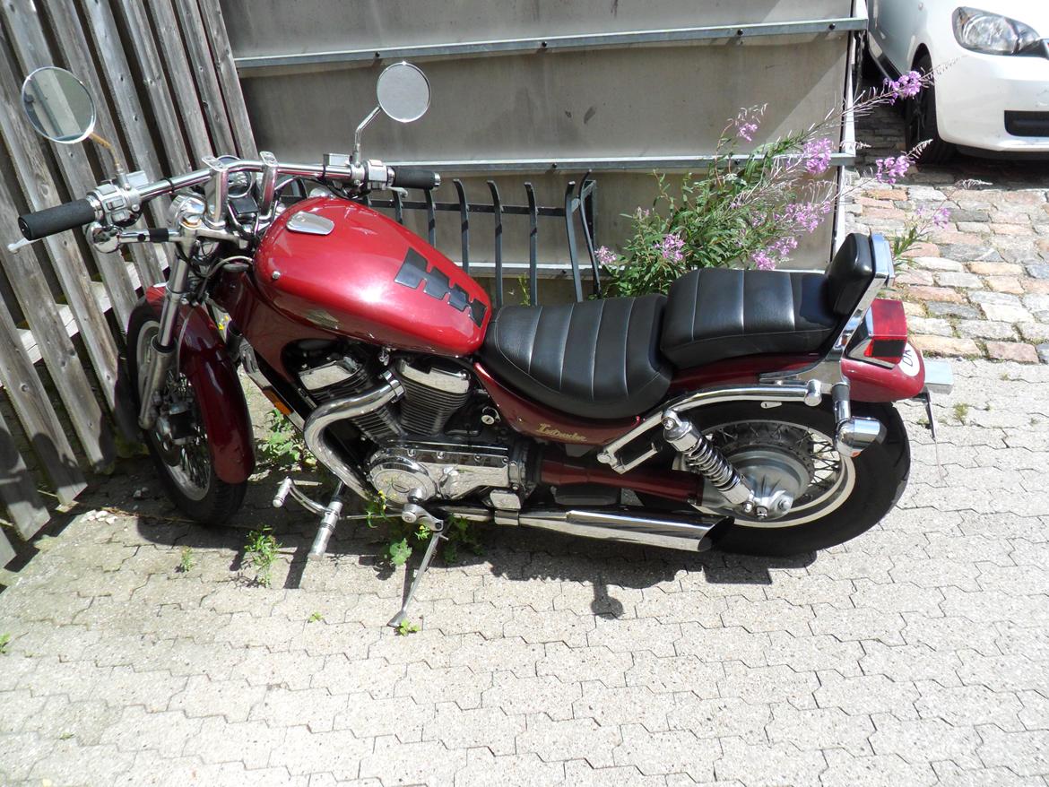 Suzuki Intruder billede 2