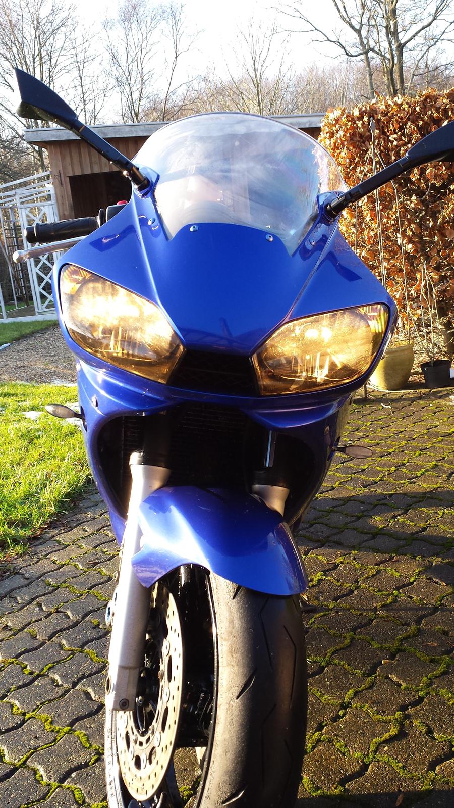 Yamaha YZF R6 billede 8