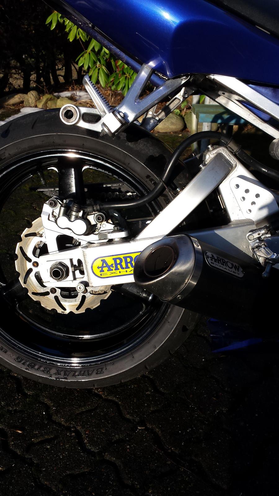 Yamaha YZF R6 billede 9