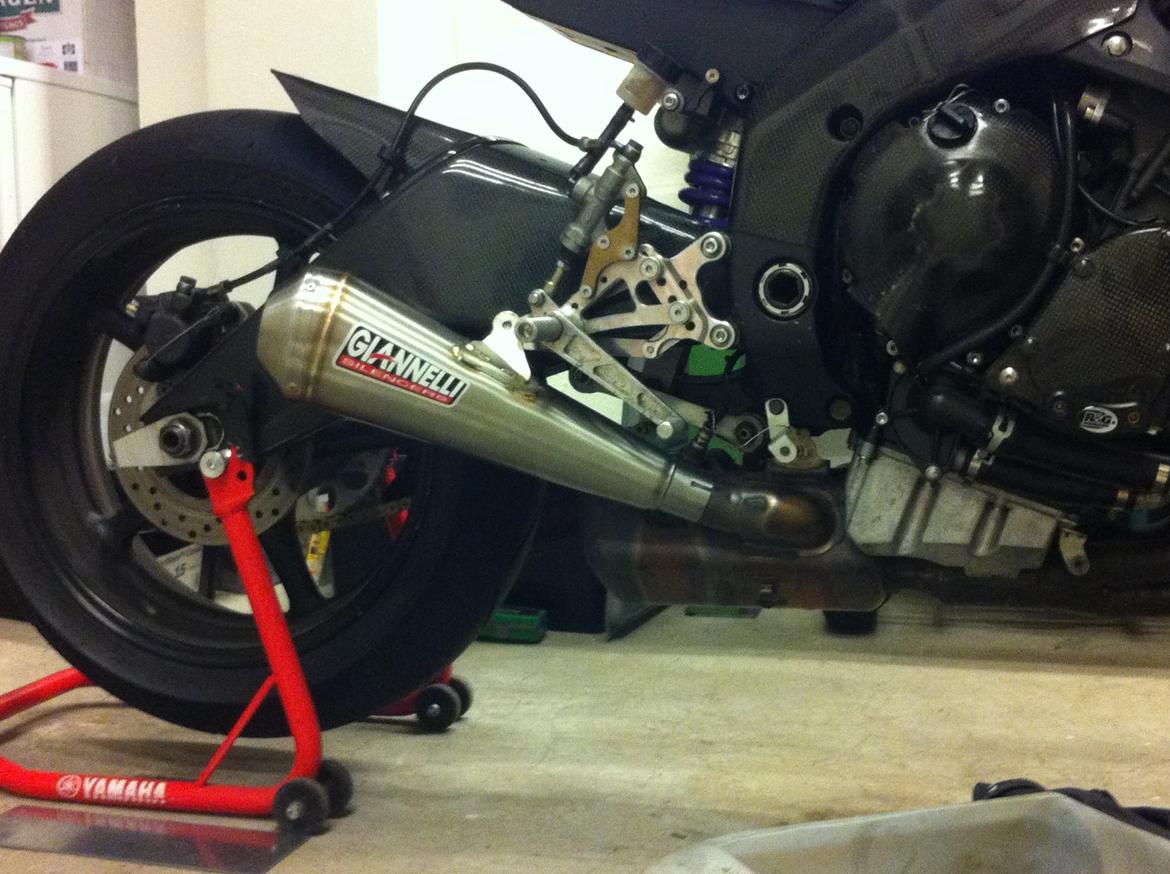 Yamaha YZF-R6 bane billede 2