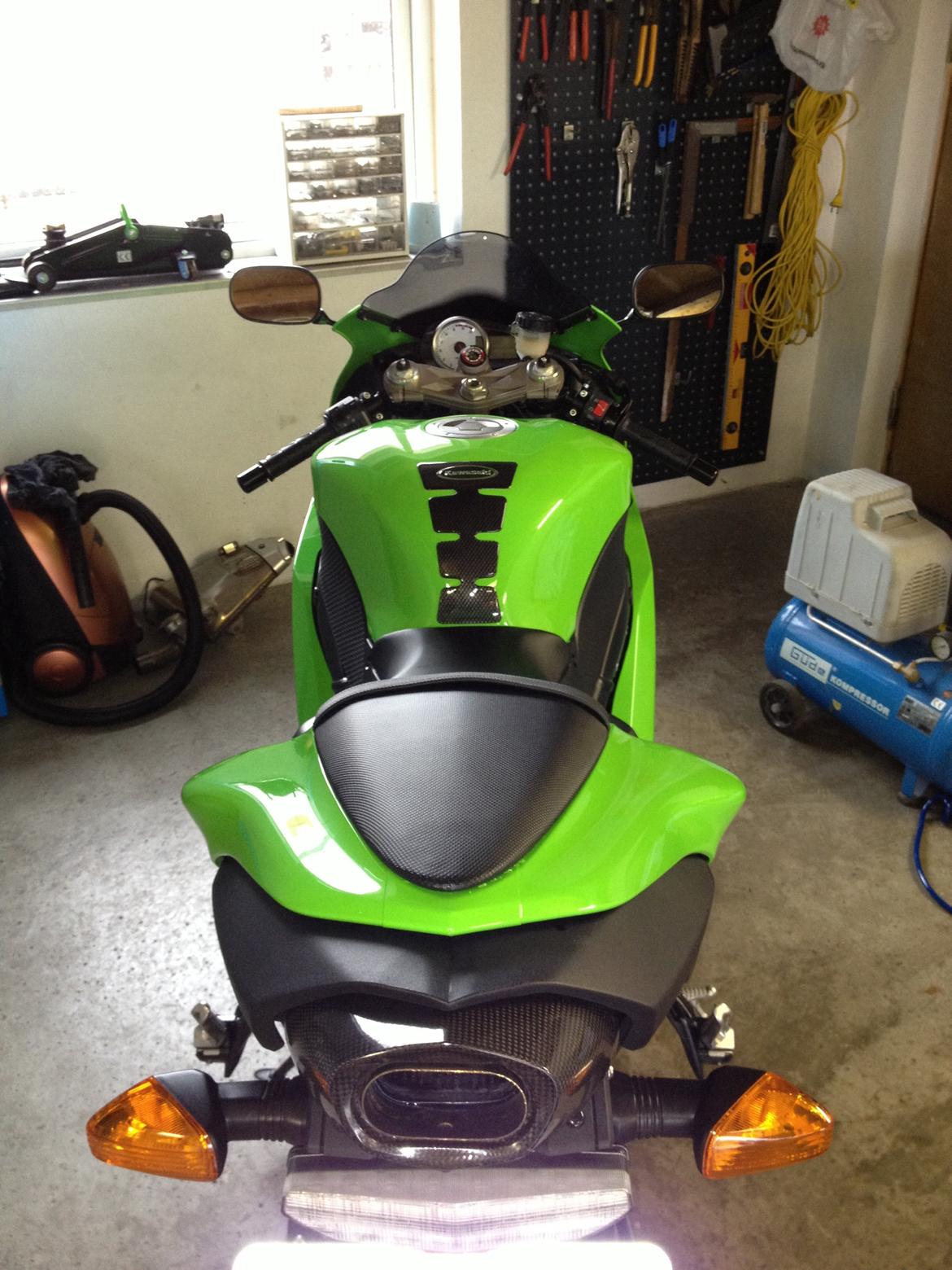 Kawasaki ZX6R billede 3