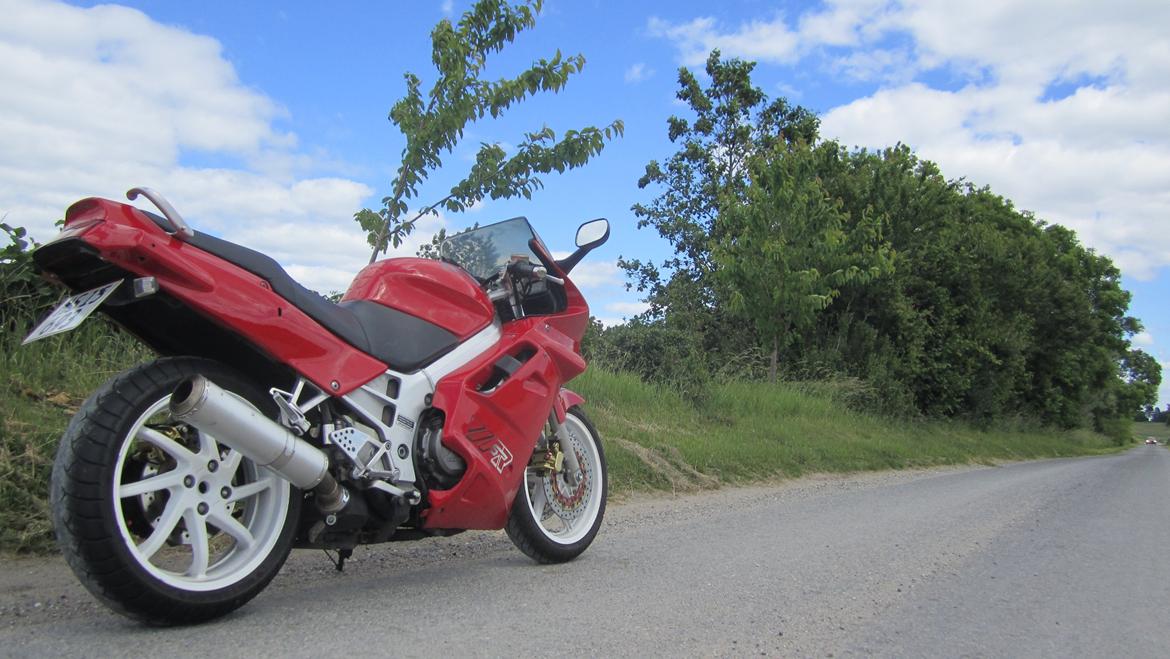 Honda VFR 750 rc36 billede 4