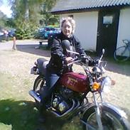 Honda CB 400