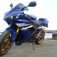 Yamaha YZF-R1