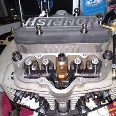Triumph T140 Oil in frame 8V Cafe Racer (PROJEKT)