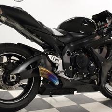 Suzuki GSXR750 K7