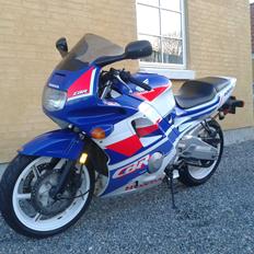 Honda CBR 600 F2