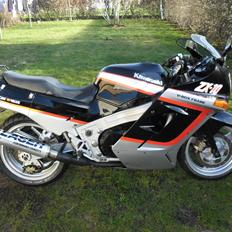 Kawasaki zx 10