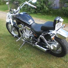 Suzuki Intruder VS 1400